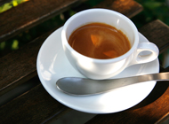 コーヒー豆はコクテール堂のエイジングコーヒーを使用しているカフェバードバスのドリンクメニュー